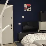 Urban Loft شقة ترييستي