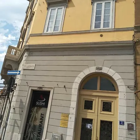 Urban Loft * Trieste